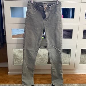 Lagence gray jean.  Cropped and very stretchy. Size 29